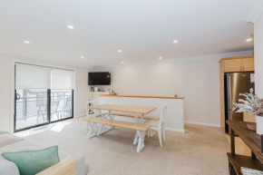4-1 Penders Court